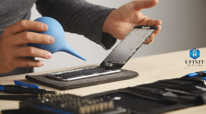 Whom Should You Approach for iPhone Screen Replacement Service?